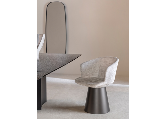 Кресло ALIKA armchair от Sovet Italia