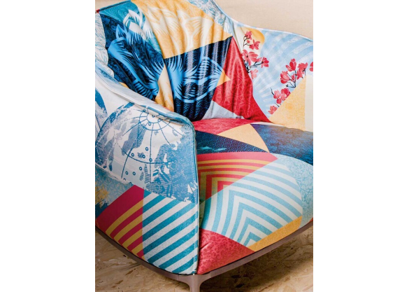 Кресло Archibald Delicate Balance Limited Edition от Poltrona Frau